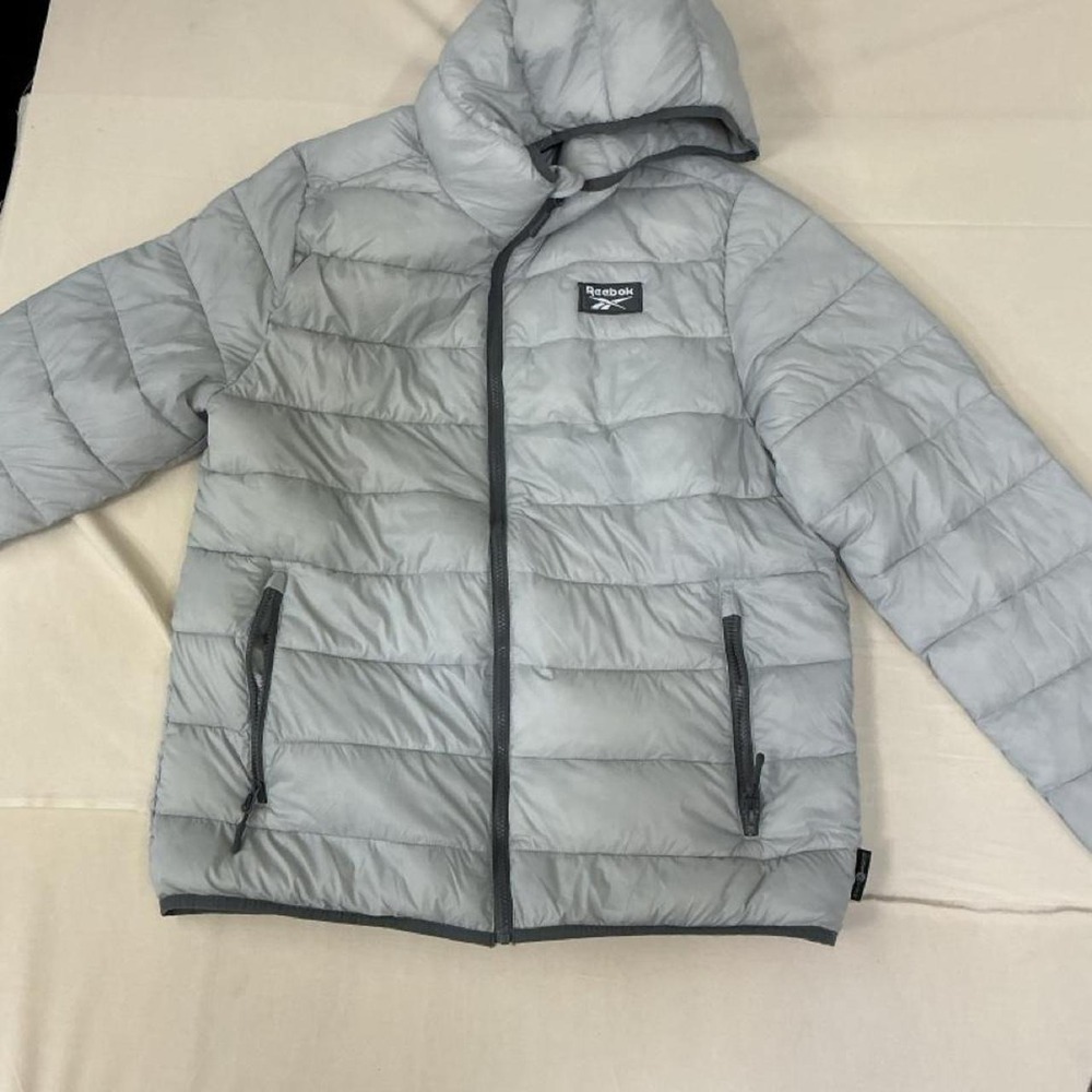 Reebok light gray puffer jacket